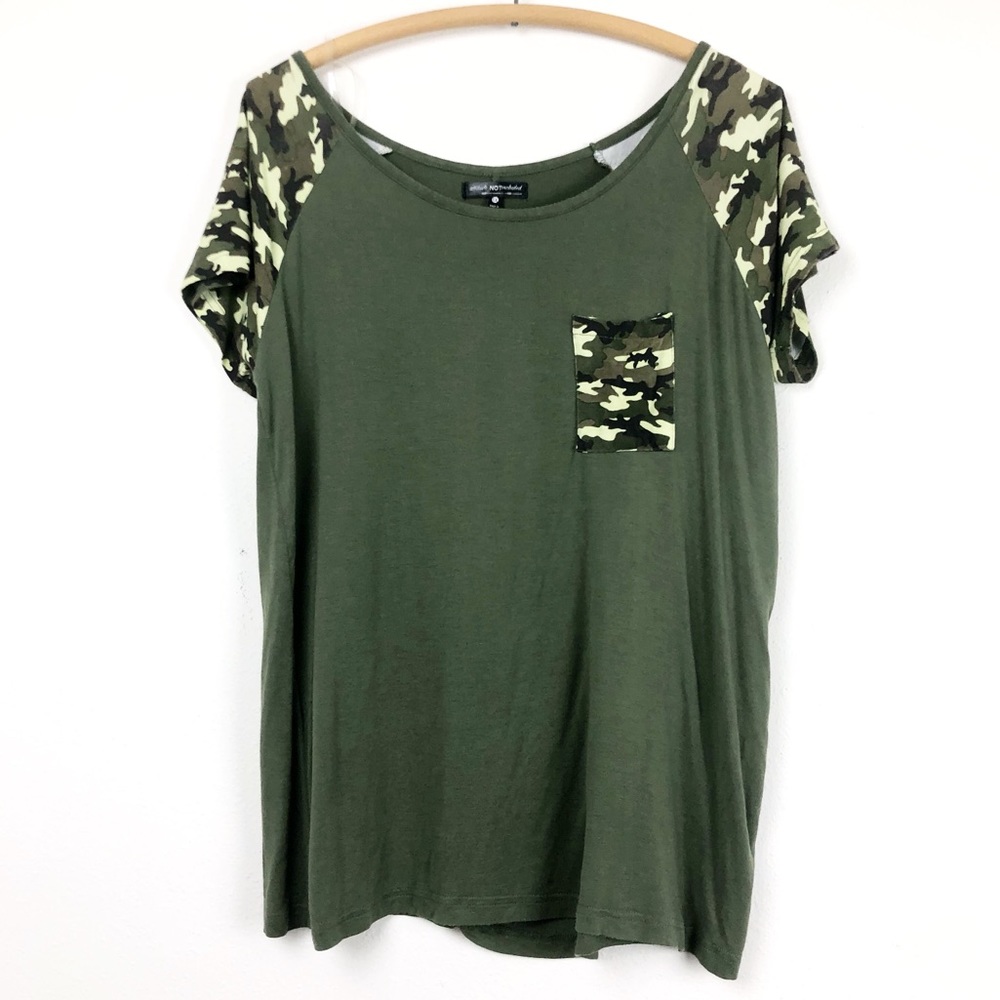 Camo women’s short sleeve shirt